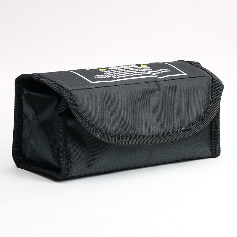 CENTRO CHARGESAFE BOX/BAG 18.5cm x 7.5cm X 6cm